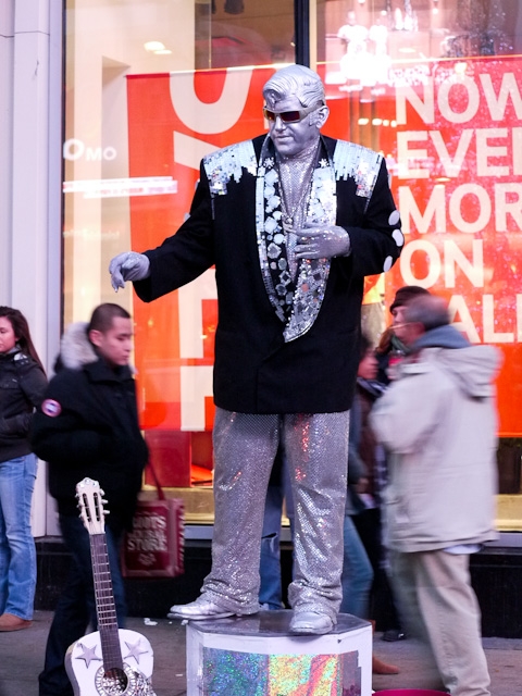 robot elvis toronto eatons center