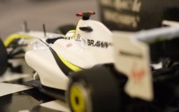 brawn gp jensen button model minichamps bgp 001 f1 formula one