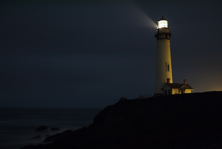 pigeon point lighthouse santa cruz night