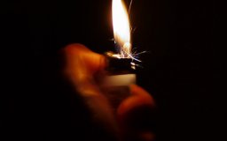 march 2011 lighter sparks flint