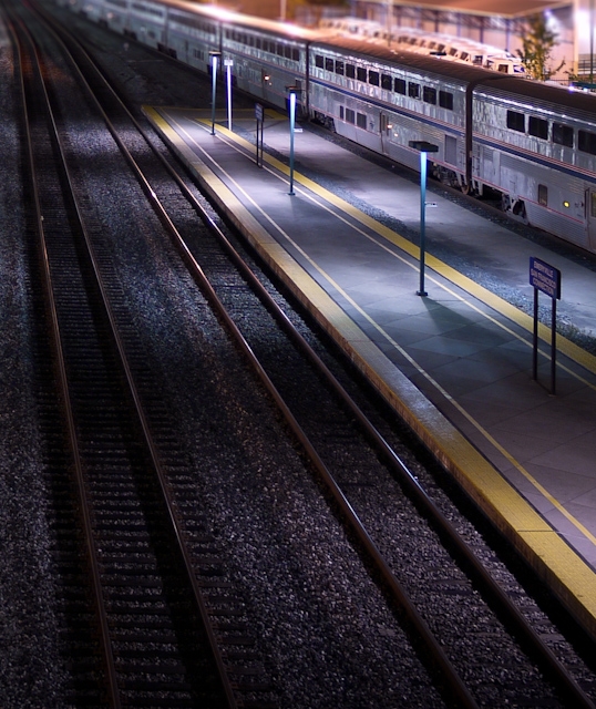 amtrak train station night emeryville
