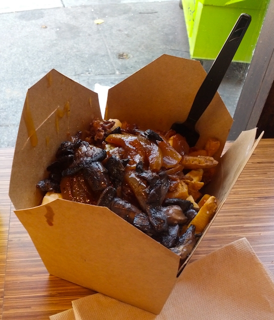 hogtown poutine smokes poutinerie